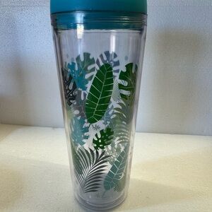 Garden Party Green Leaf Calisto Chiller Tropical Leaf Print Tumbler w/ Teal‎ Lid